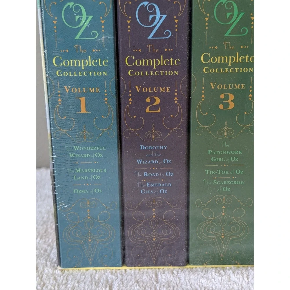The Complete Paperback Collection Of The Wizard Of OZ Book Set 1-5 Baum Wicked